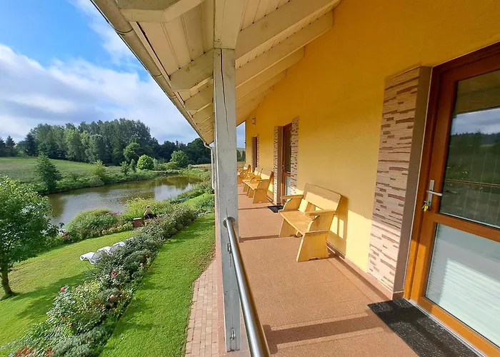 Dolina Miodu - Kaszuby, Sauna, Goraca Balia مزرعة للإقامة Borowina