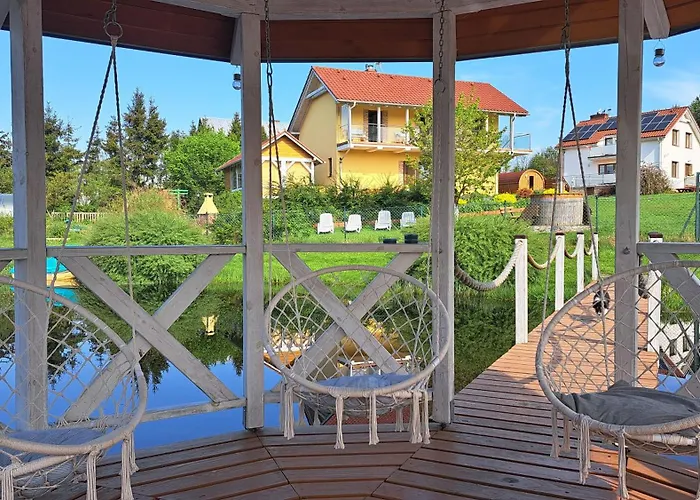 Dolina Miodu - Kaszuby, Sauna, Goraca Balia مزرعة للإقامة Borowina