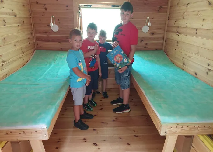 Dolina Miodu - Kaszuby, Sauna, Goraca Balia مزرعة للإقامة *